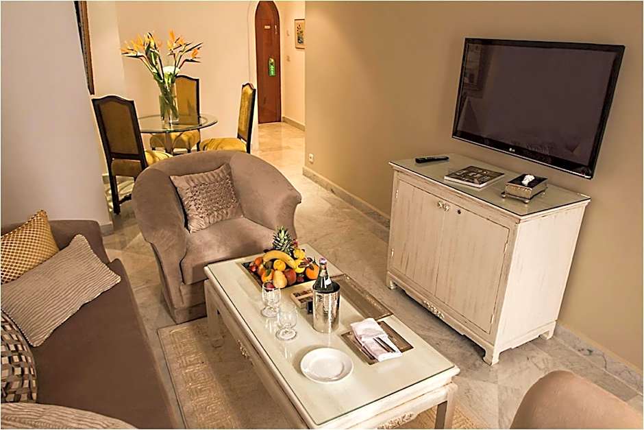 Hotel La Maison Blanche