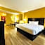 Econo Lodge Inn & Suites Monroe