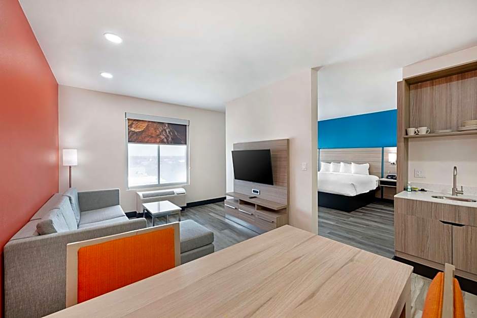 Best Western Plus Executive Residency Carlsbad Hotel