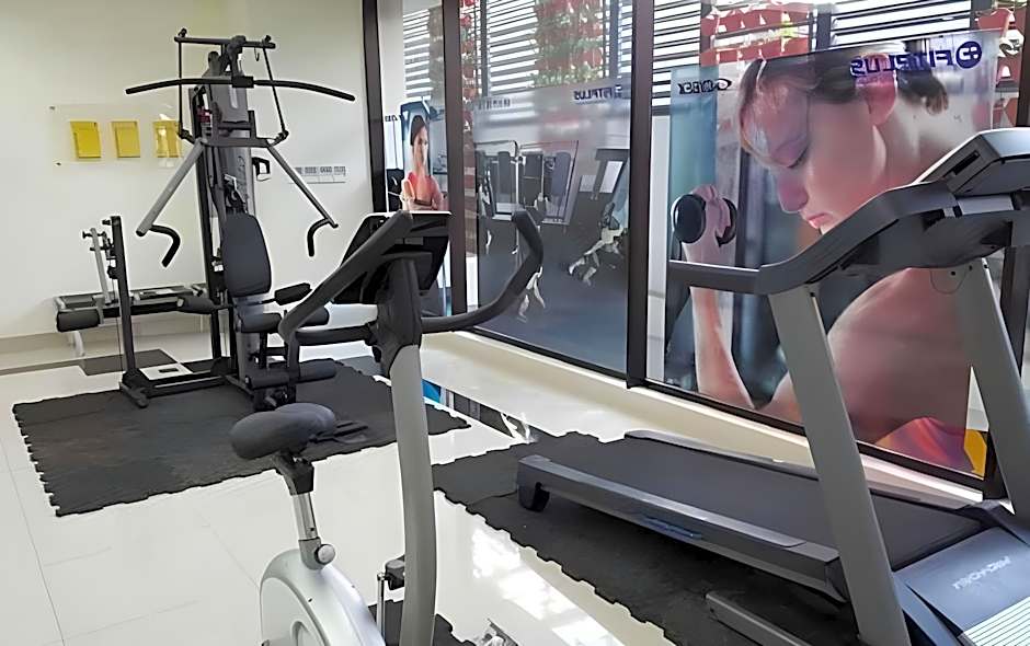 Beverly Dago Apartment