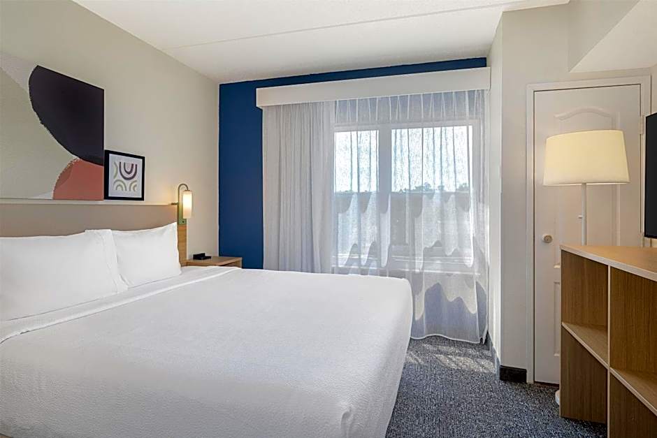 Spark by Hilton California Lexington Park