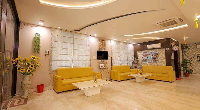 Hotel Krishnam Vrindavan – Near Banke Bihari Temple
