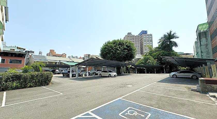 Ai-Lai Fashion Hotel