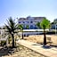 Hotel Soraya - Spiaggia Sawasdee with Beach, Restaurant & Parking