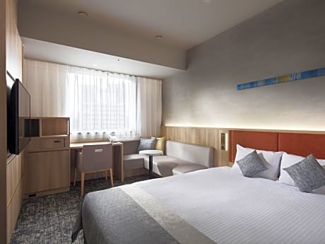 Superior Queen Room - Non-Smoking (17:00 Check in)