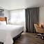 La Quinta Inn & Suites by Wyndham San Luis Obispo Downtown