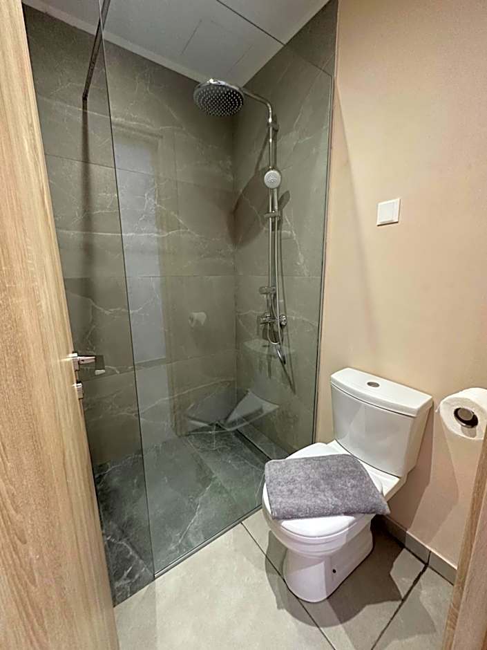 Sun Plaza Suites - Adults Only