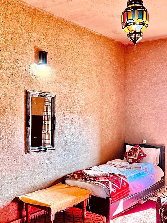 Hotel Camping Les Roses Des Dunes & Piscine