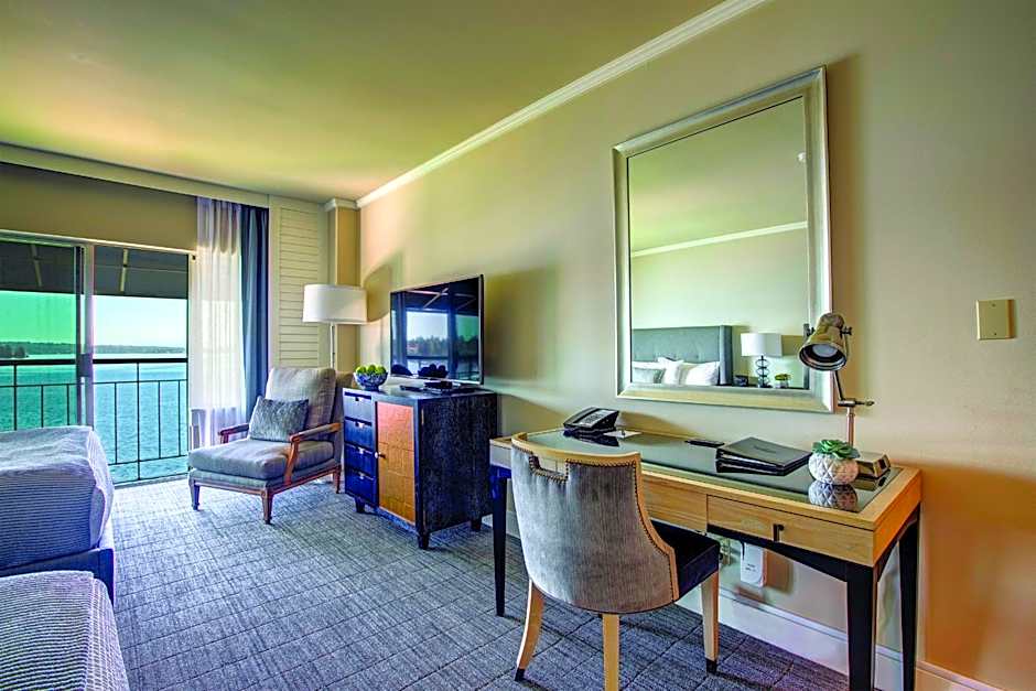 Woodmark Hotel & Still Spa