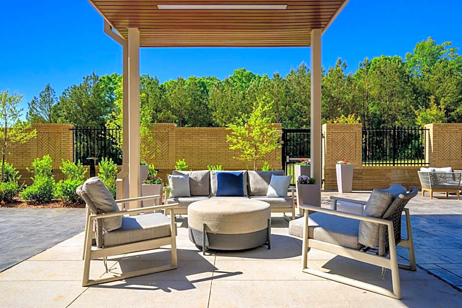 Courtyard by Marriott Raleigh Cary/Crossroads