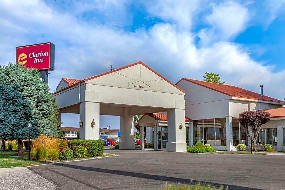 Clarion Inn Ontario