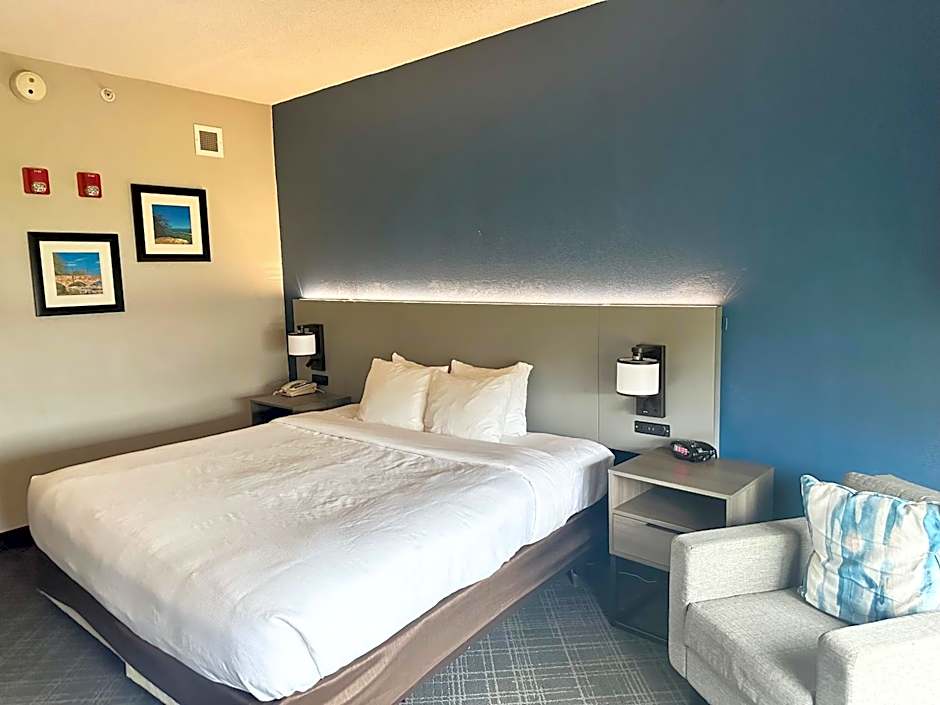 Comfort Inn & Suites Cartersville - Emerson Lake Point