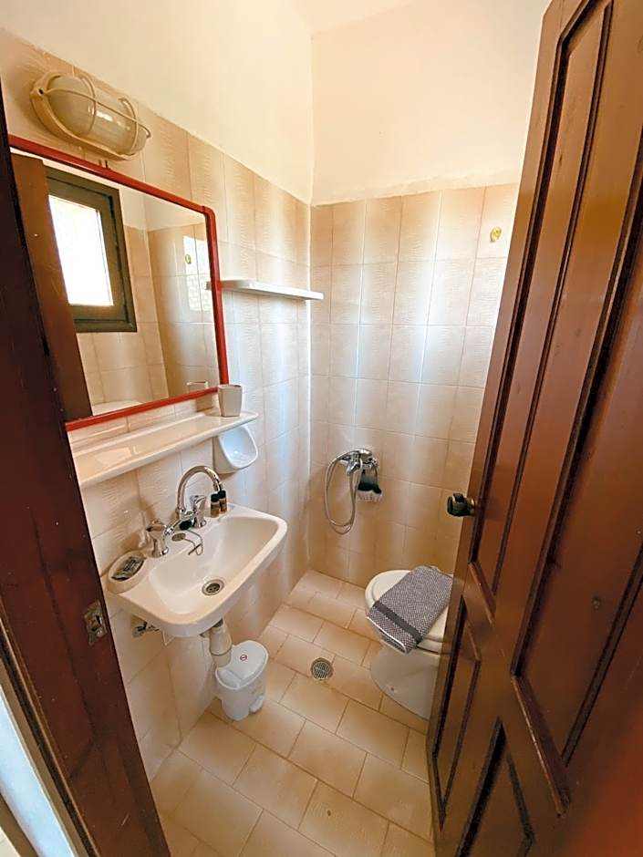 Gregory Village Sea View