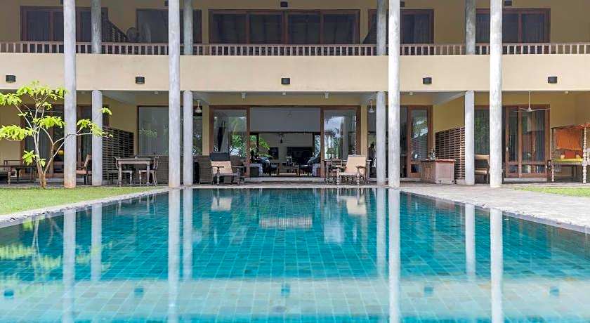 Villa Saffron Hikkaduwa