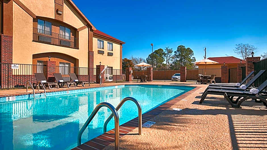 Best Western Bayou Inn & Suites