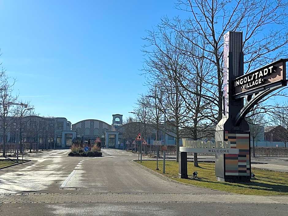 Hotel Starton am Ingolstadt Village