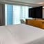 Hyatt Place Boston/Seaport District