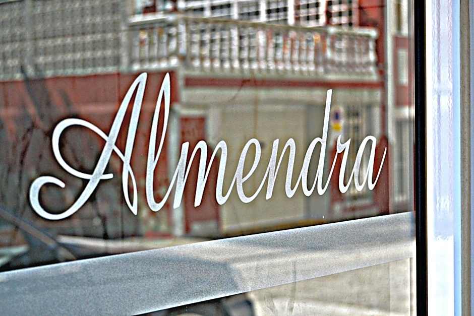 Hotel Almendra