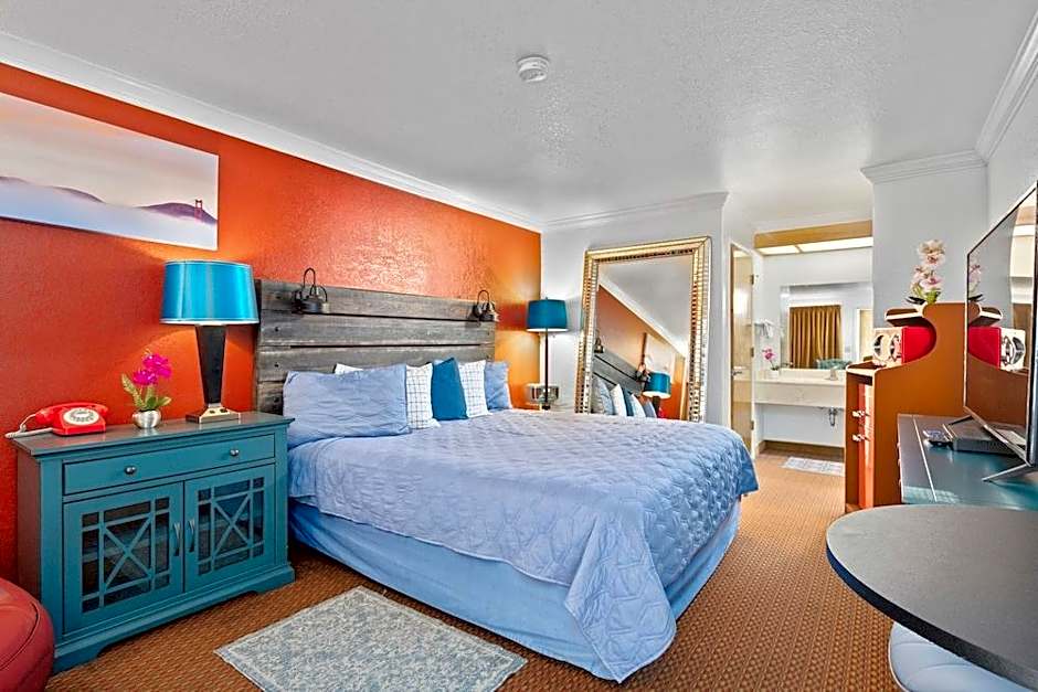 Americana Inn