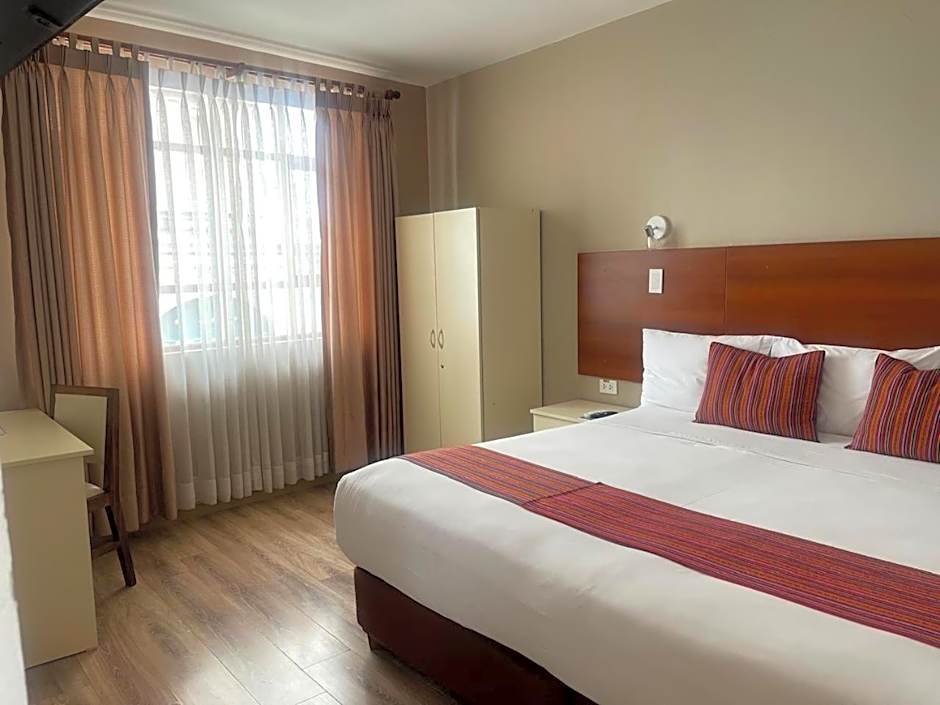 HOTEL SAN PEDRO PLAZA