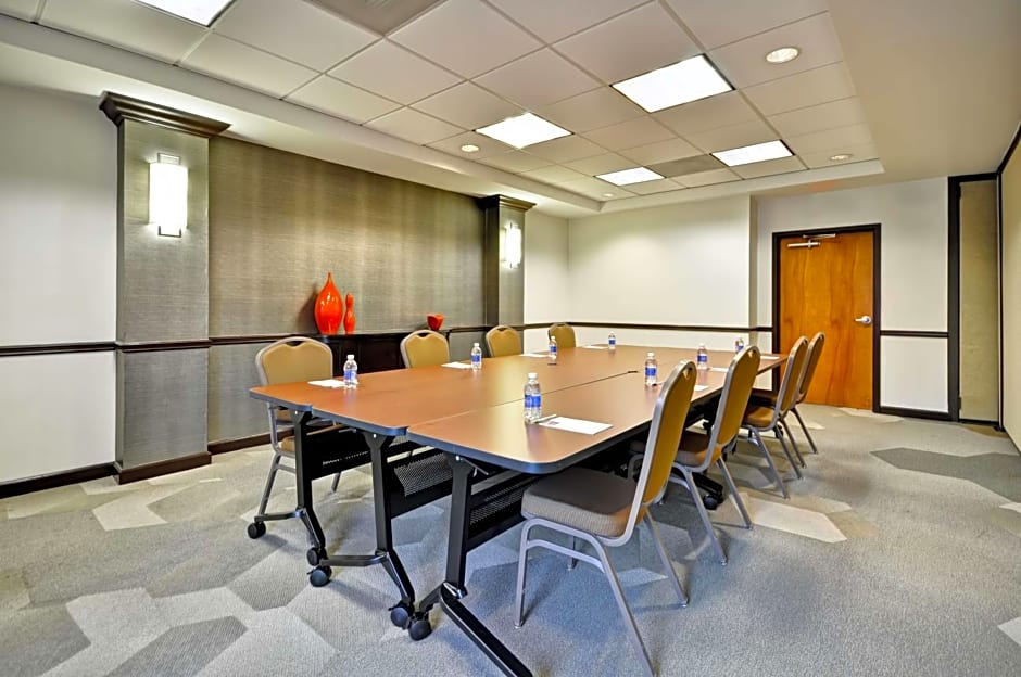 Hyatt Place Tampa Airport/Westshore