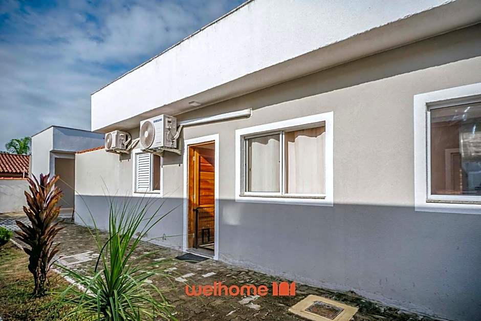 Excelente casa com piscina em Itanhaém