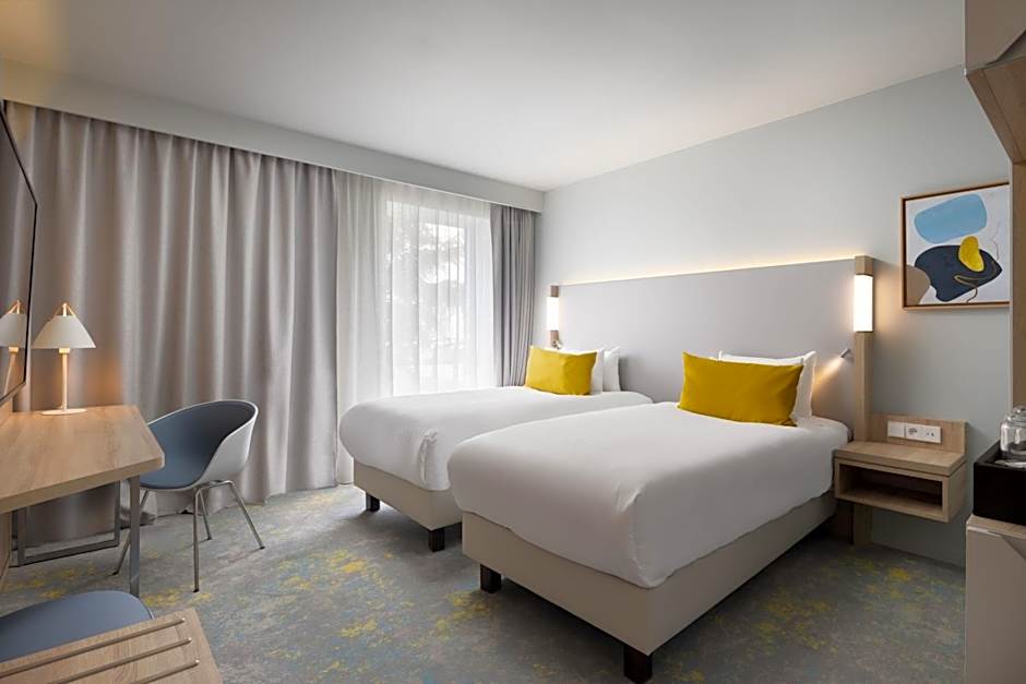 Courtyard by Marriott Paris Charles de Gaulle Central Airport