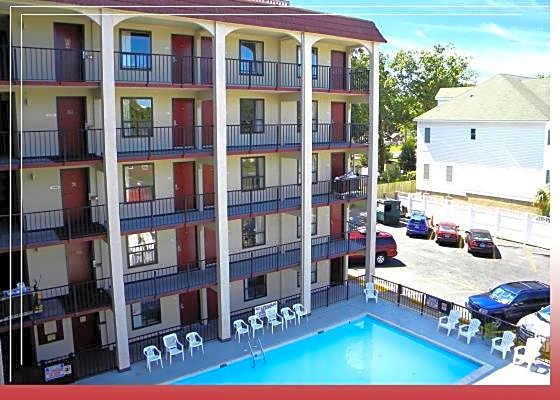 Cerca Del Mar Motel