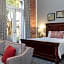 East Bay Inn, Historic Inns of Savannah Collection
