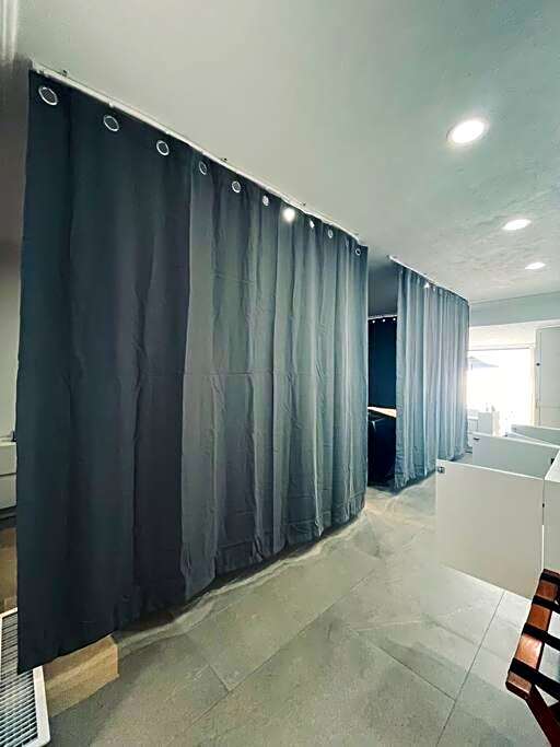 Luxury Condo just steps away from the Beach!