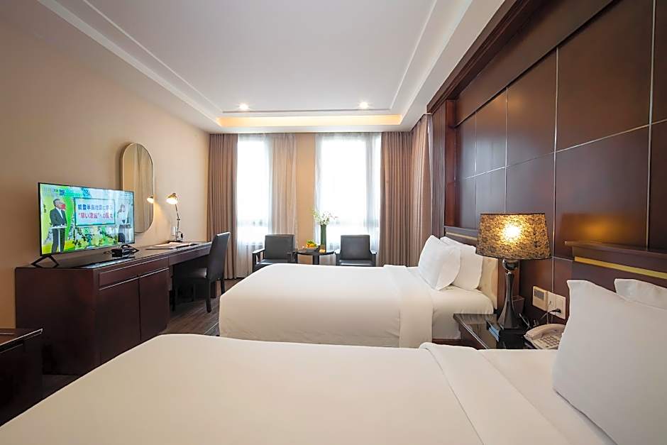 Photo 1 of 7 of Deluxe 2 Beds