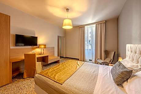 Luxury Quadruple Room