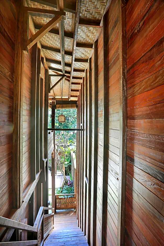 PAWANA VILLAS