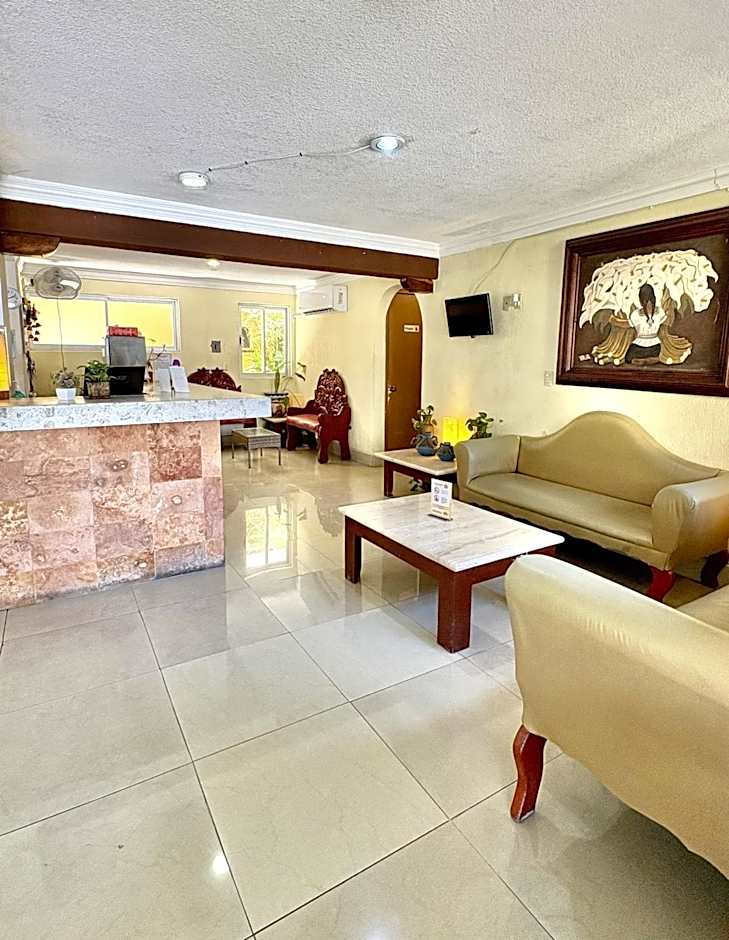 Suites Cancun Center