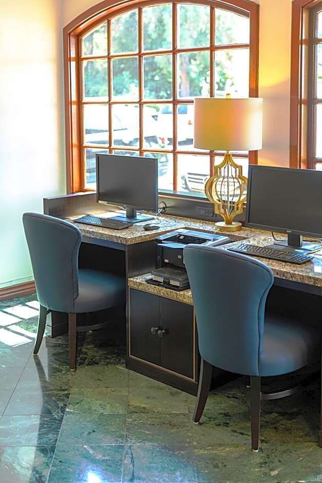 Ayres Suites Diamond Bar
