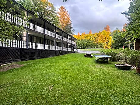West Wind Motel