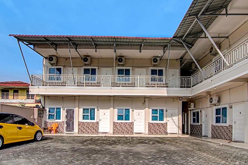 Hotel O Putri Homestay Syariah Near SPBU 14.282.694 (Air Hitam)