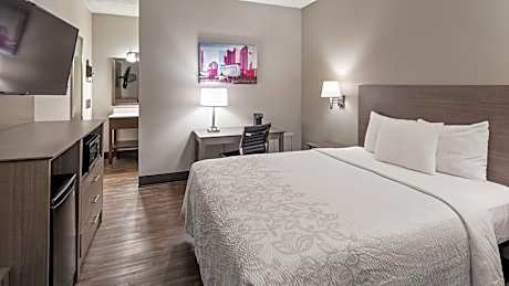 SureStay Hotel by Best Western Findlay