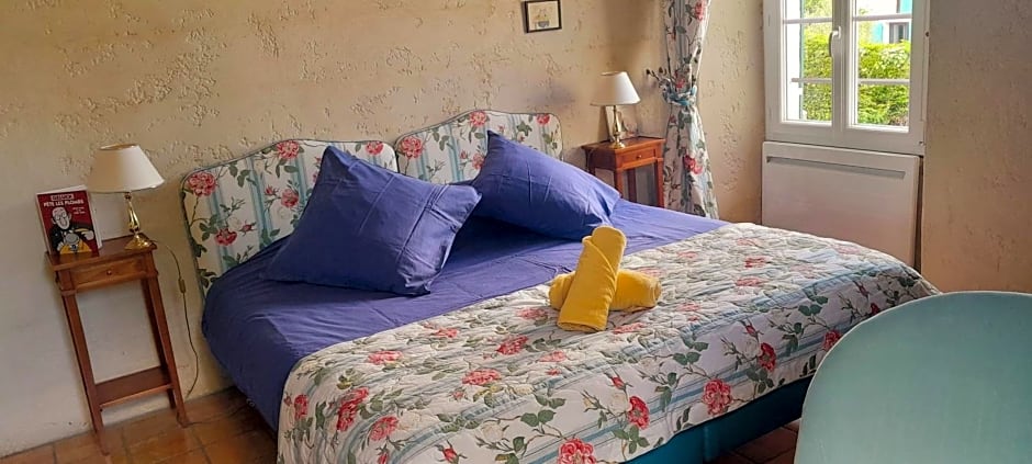 Logis de Chenac - Chambres et table d'hôtes