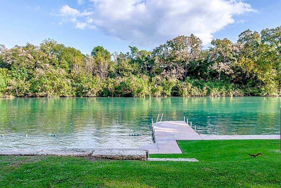 Courtyard by Marriott New Braunfels River Village