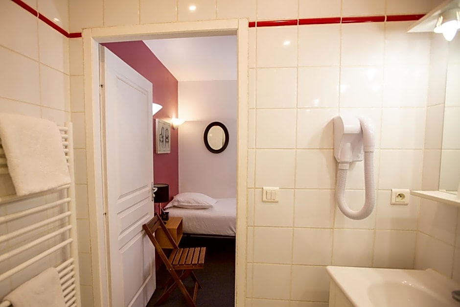 Lyo Hotel