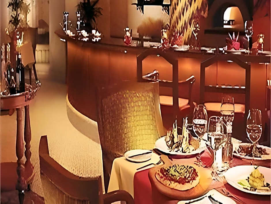 Adhhoc Hotel