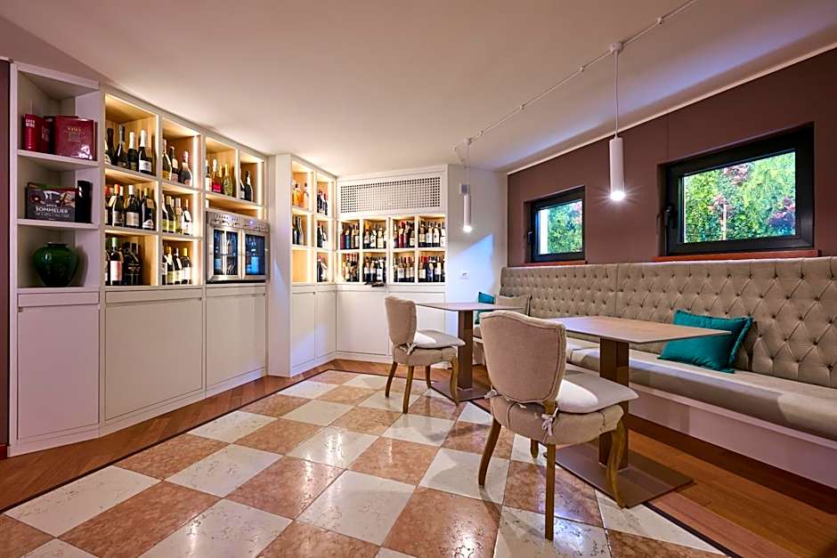 Like Home Boutique Hotel