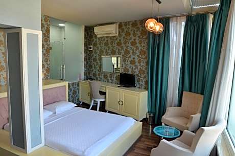 Suite with Bosphorus View