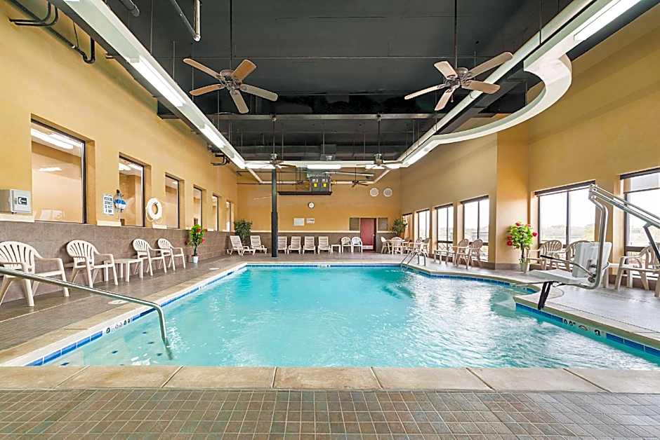 Comfort Suites Batesville