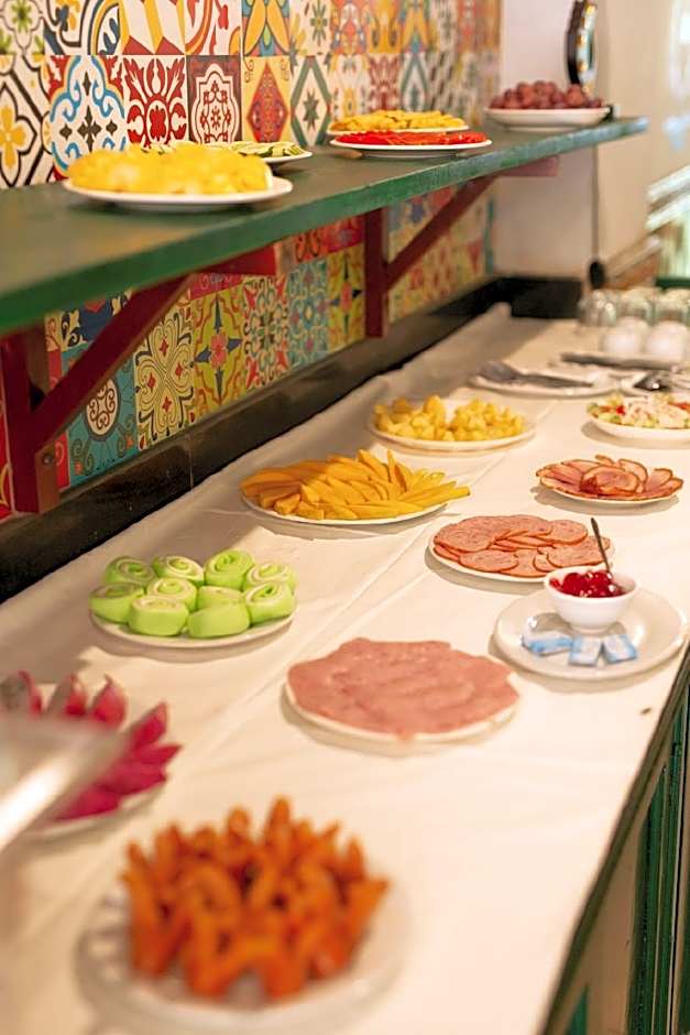 Canh Dieu Mountain Hotel