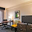 La Quinta Inn & Suites by Wyndham Denver Airport Dia