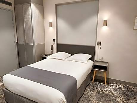 Single Room 12