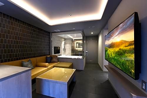HOTEL BAMBOO GARDEN 錦糸町 Adult Only