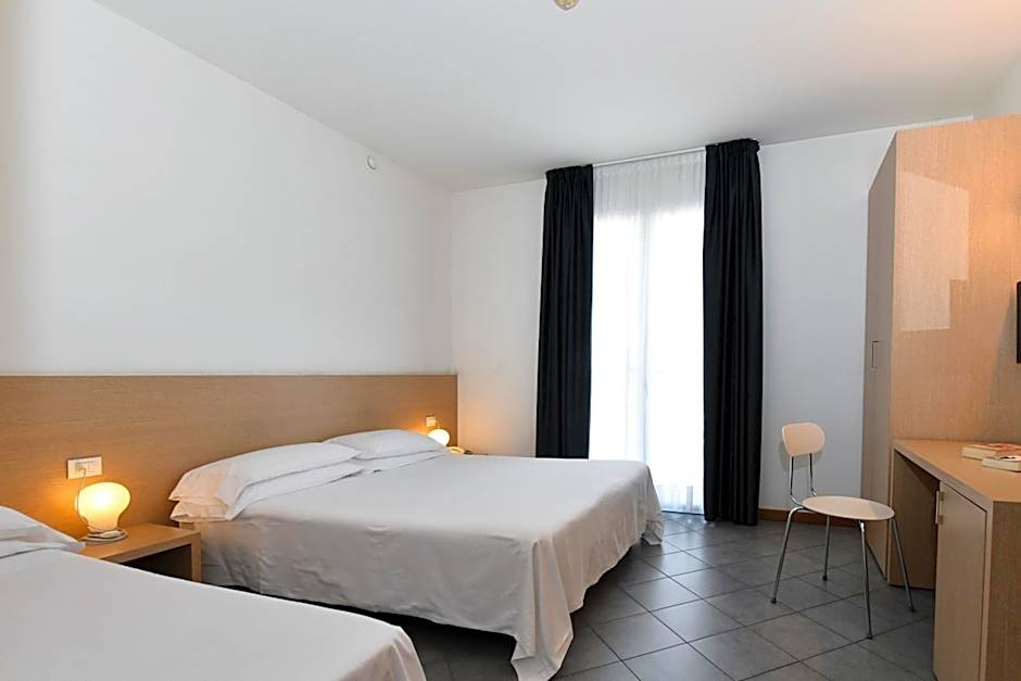 Hotel Eden